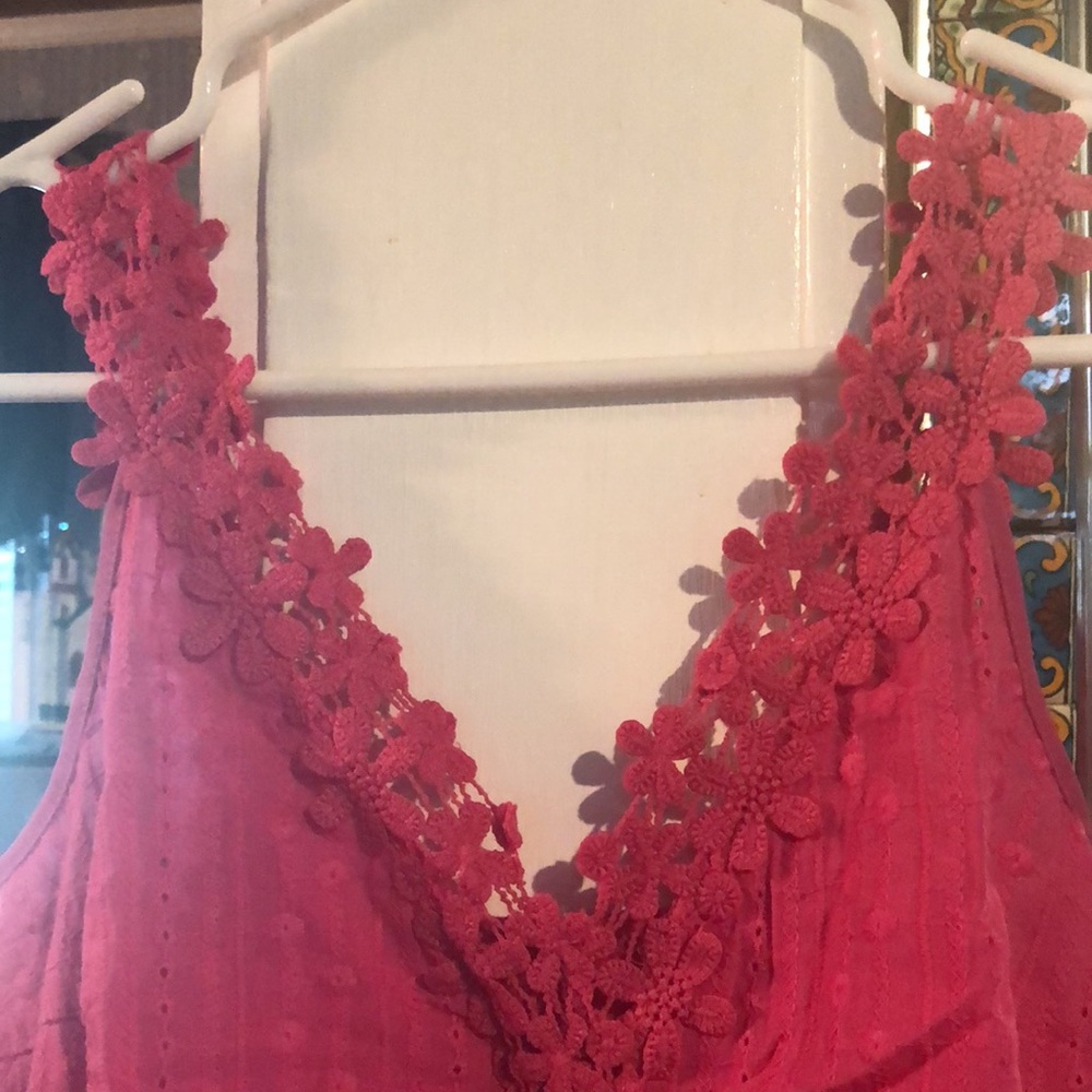 Embroidery style pink summer top - Picture 2 of 8